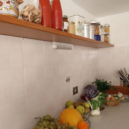 Family House On Private Courtyard In