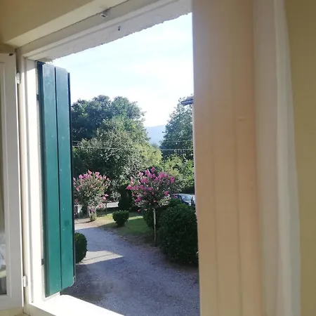 Semesterbostad Family House On Private Courtyard In Fanna