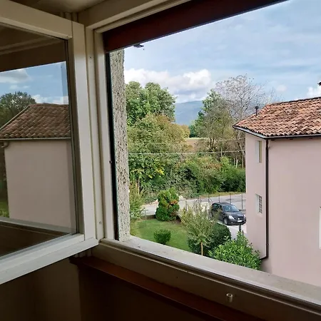 Family House On Private Courtyard In Dom wakacyjny Fanna