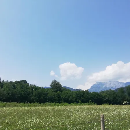 Family House On Private Courtyard In 別荘 *