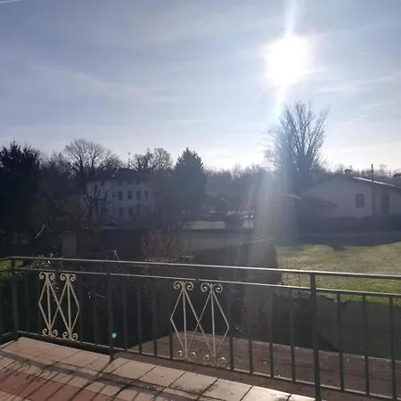 度假居 Family House On Private Courtyard In