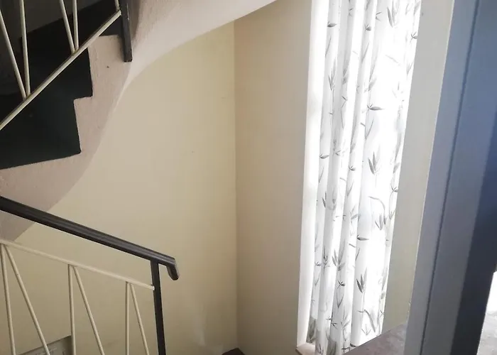 Family House On Private Courtyard In Nyaraló