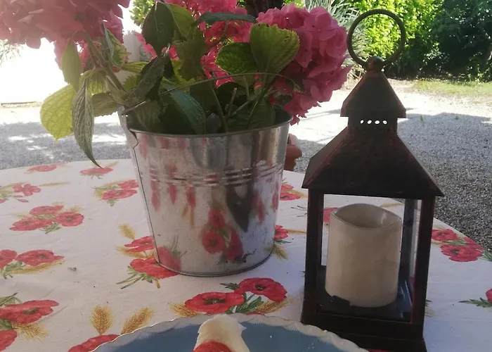 Family House On Private Courtyard In