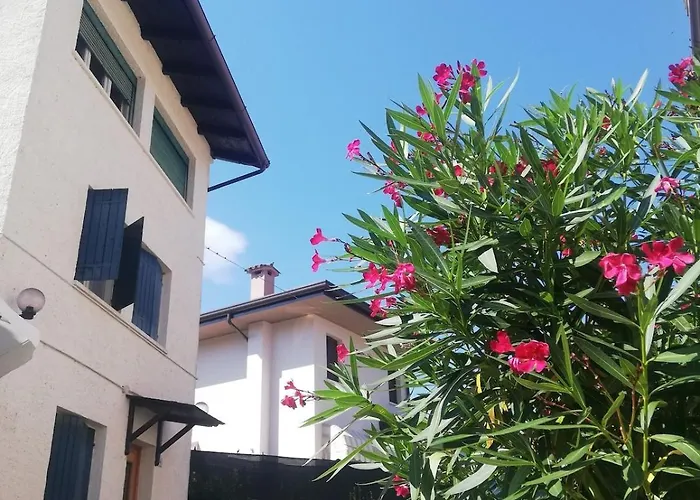 Nyaraló Family House On Private Courtyard In Fanna