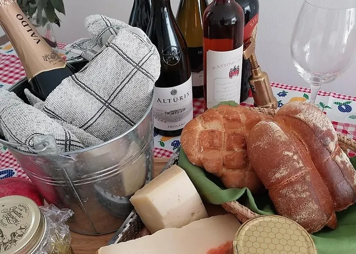 Nyaraló Family House On Private Courtyard In Fanna