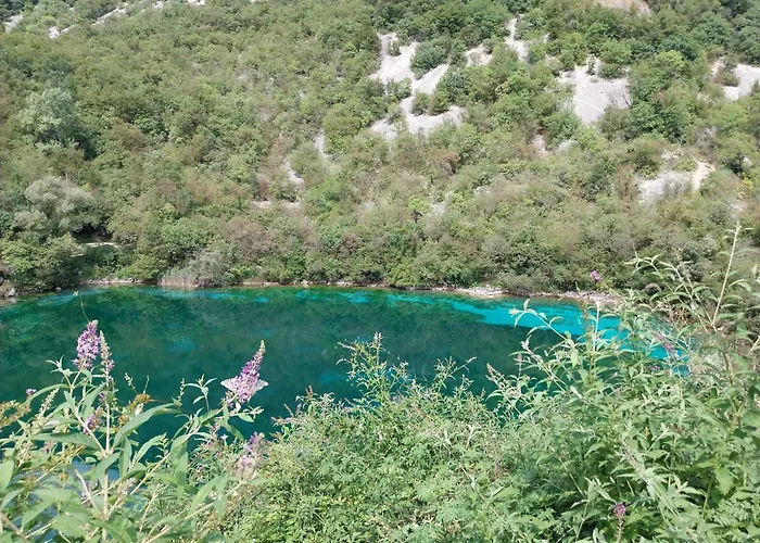 Family House On Private Courtyard In Nyaraló